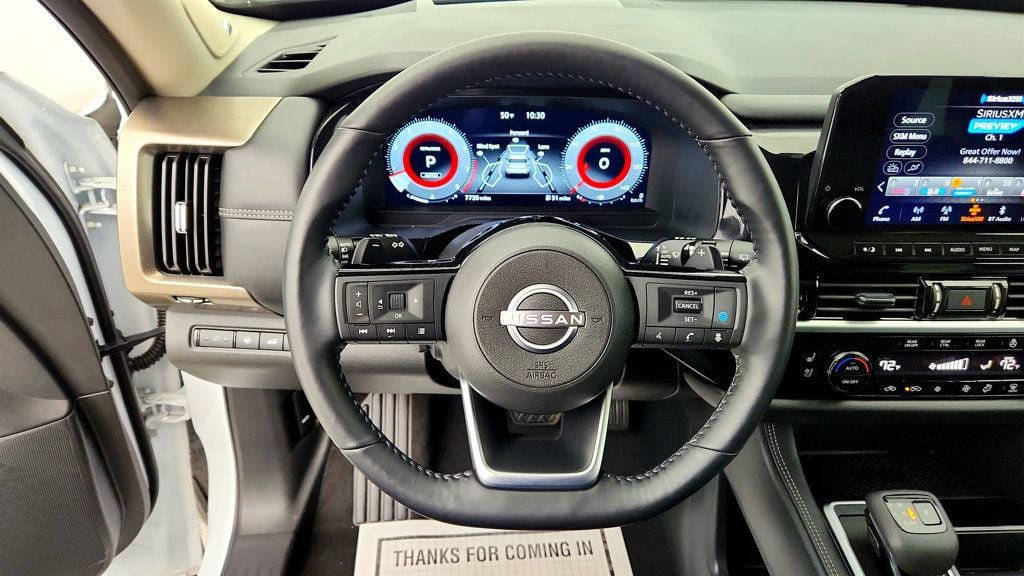 Used 2025 Nissan Pathfinder Platinum AWD/4WD image 14
