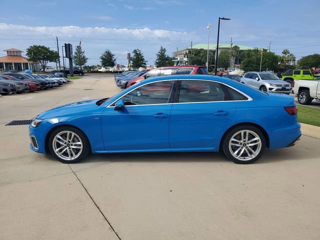 Used 2022 Audi A4 2.0T Premium Plus AWD/4WD image 2