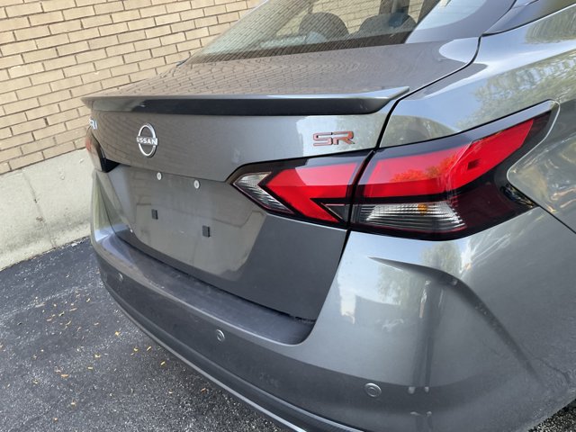 Used 2024 Nissan Versa SR FWD image 12