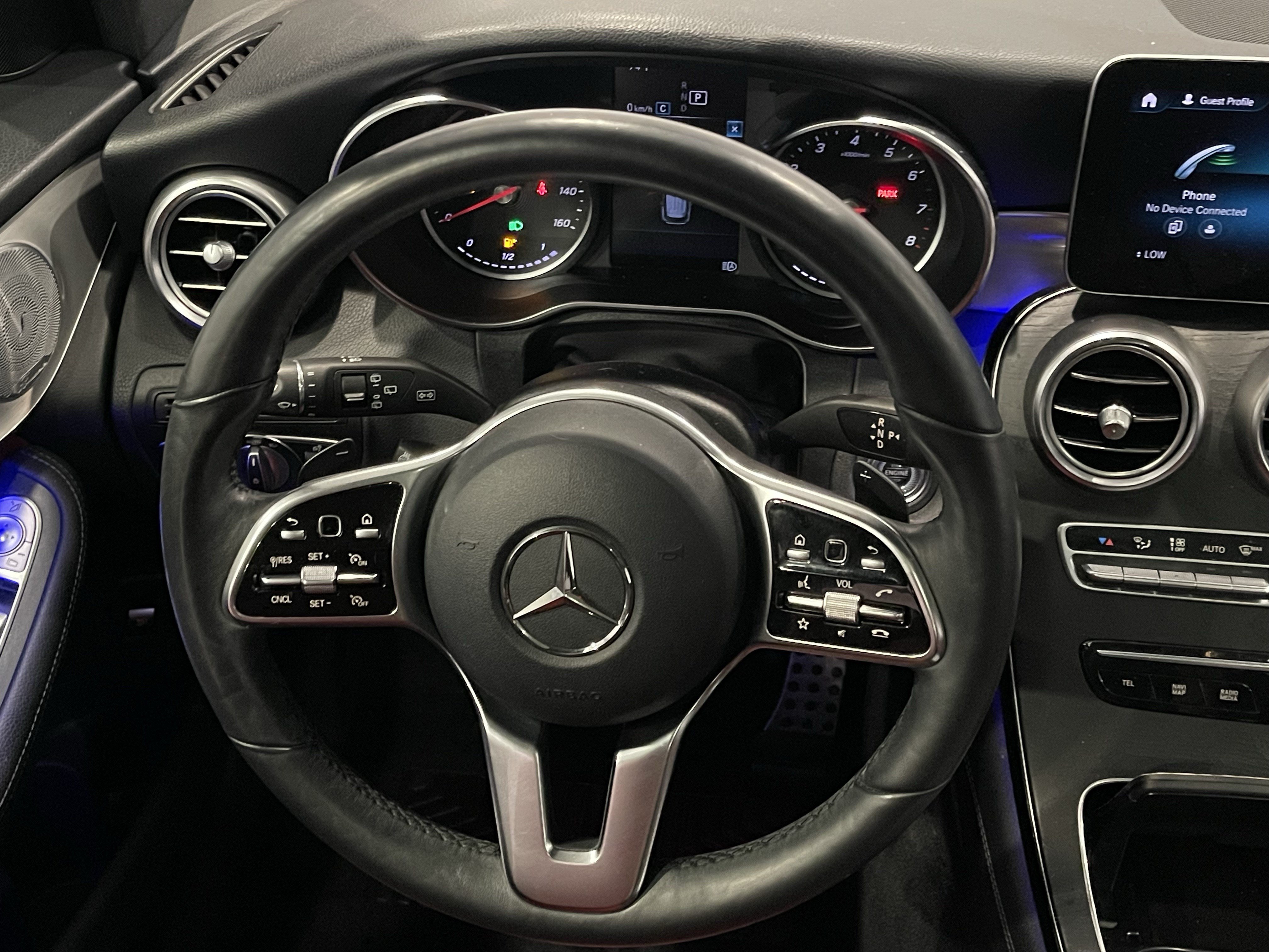 Used 2020 Mercedes-Benz GLC 300 4MATIC image 19