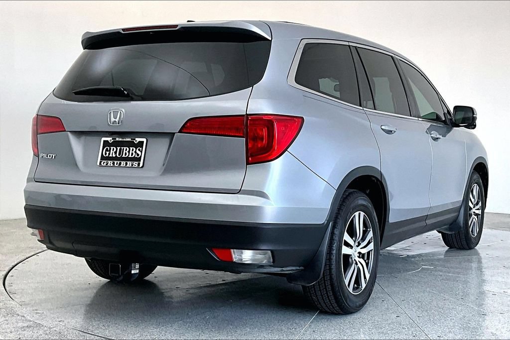 Used 2017 Honda Pilot EX-L image 2