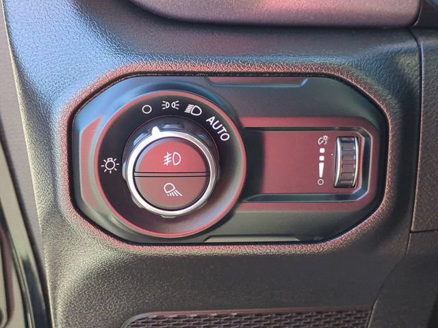 Used 2023 Jeep Gladiator Mojave w/ LED Lighting Group AWD/4WD image 19