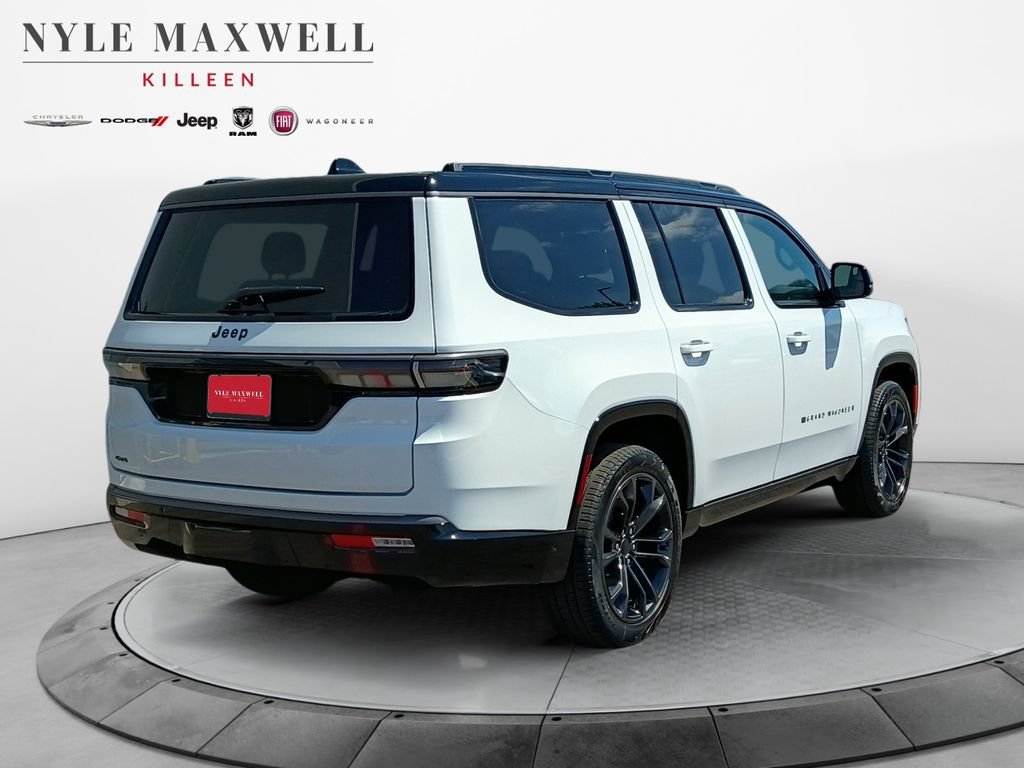 New 2026 Jeep Grand Wagoneer Summit AWD/4WD image 16