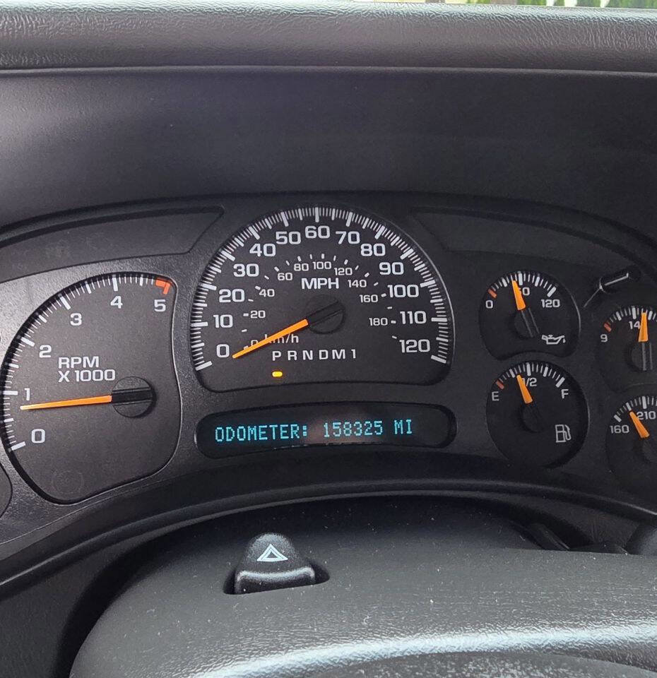 Used 2006 Chevrolet Silverado 3500 LT w/ Heavy-Duty Power Package RWD image 16