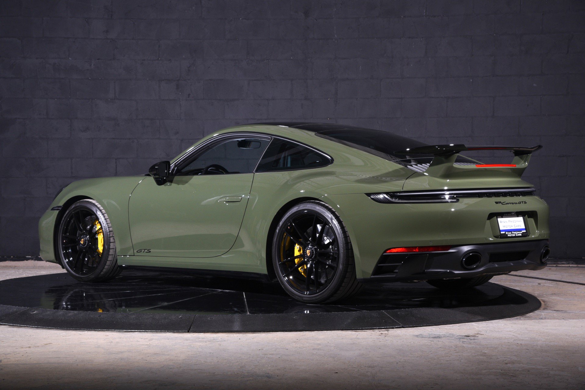 Used 2024 Porsche 911 Carrera GTS RWD image 11