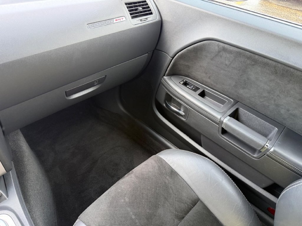 Used 2011 Dodge Challenger SRT8 RWD image 15