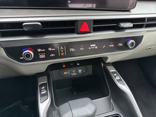 New 2026 Kia Sorento X-Line EX image 17