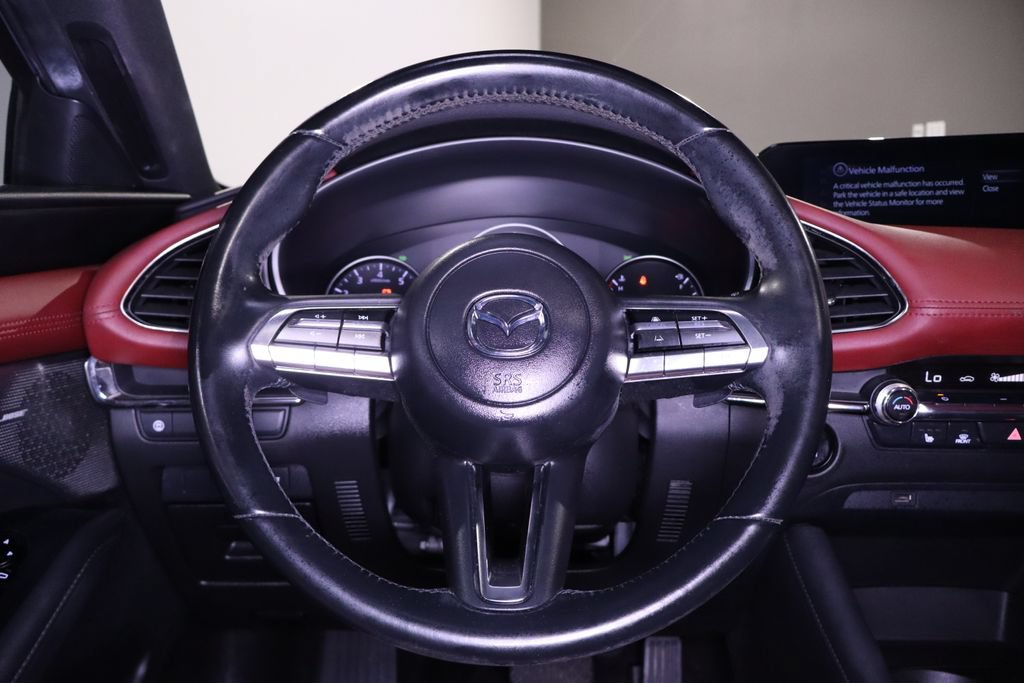 Used 2020 MAZDA MAZDA3 Hatchback w/ Premium Package FWD image 17
