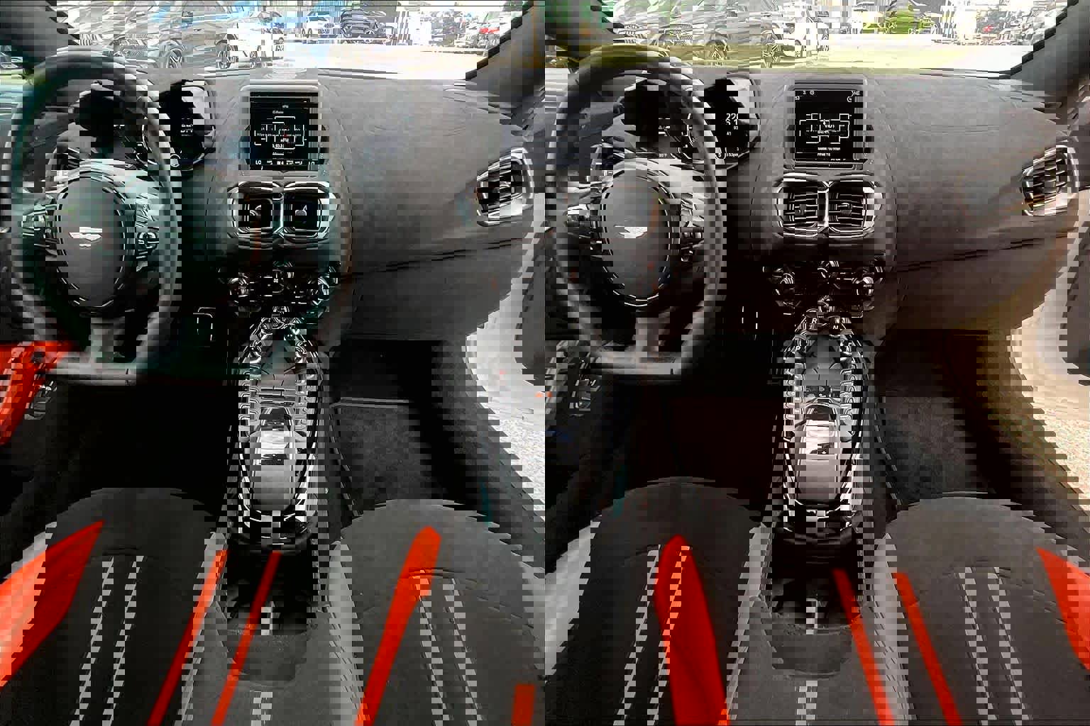 Used 2020 Aston Martin V8 Vantage Coupe image 16