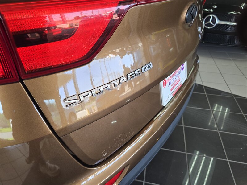 Used 2017 Kia Sportage LX FWD image 23