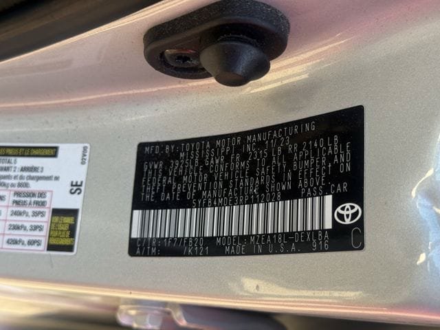 Used 2024 Toyota Corolla LE FWD image 32