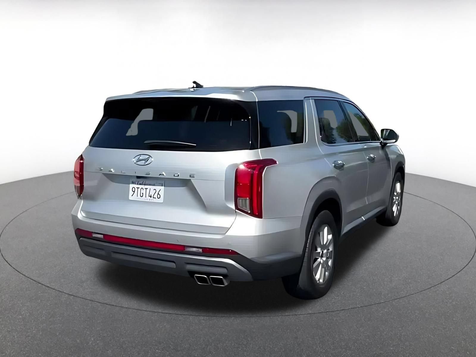Used 2025 Hyundai Palisade SEL FWD image 13