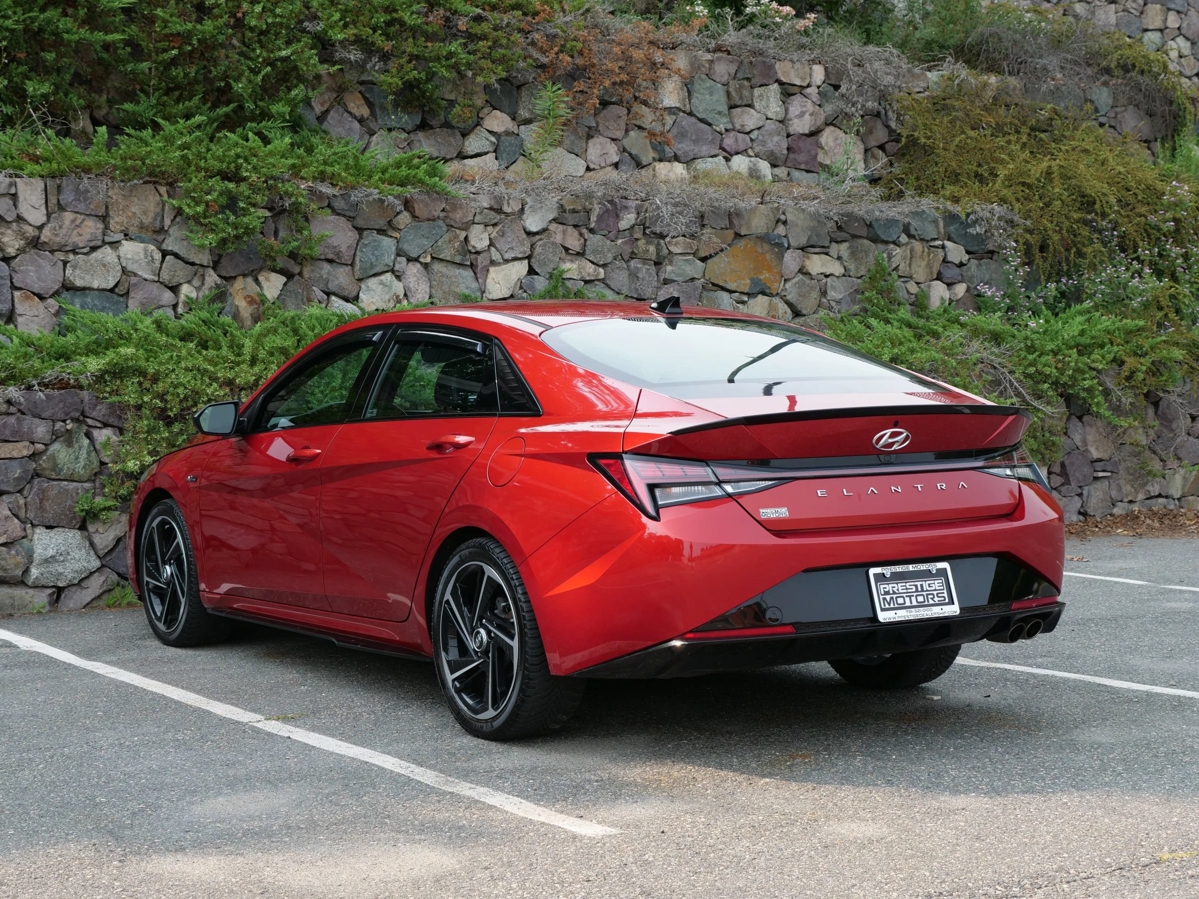 Used 2021 Hyundai Elantra N Line FWD image 7