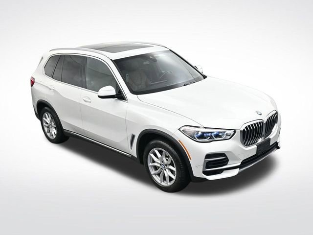 Used 2023 BMW X5 xDrive40i w/ Executive Package image 24