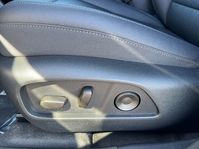 New 2026 Chevrolet Equinox LT w/ Convenience Package II image 10