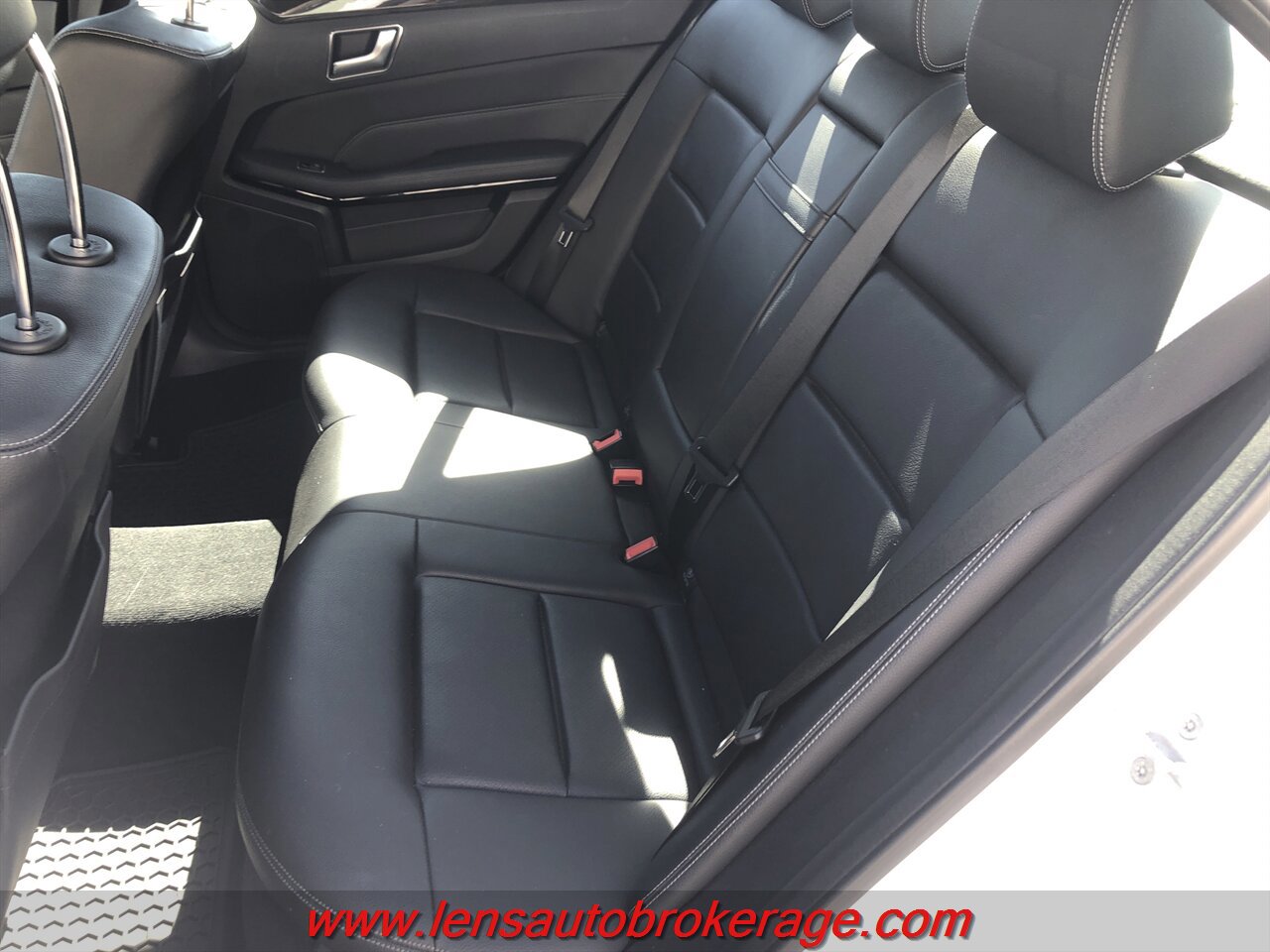 Used 2014 Mercedes-Benz E 350 Sedan image 6