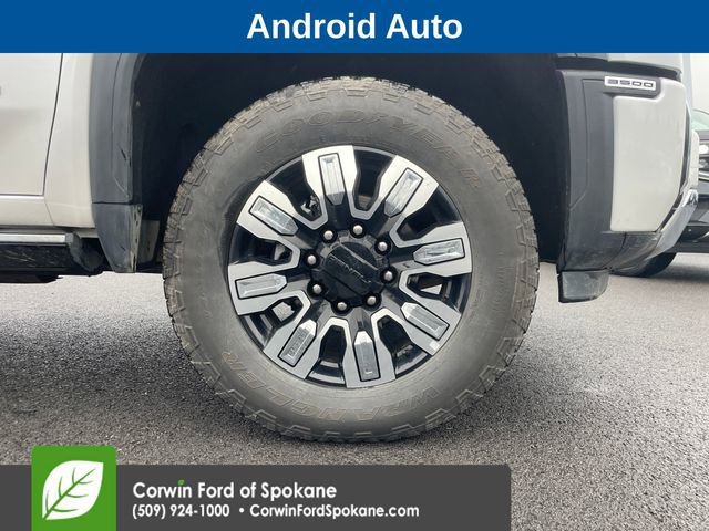 Used 2025 GMC Sierra 3500 Denali image 9