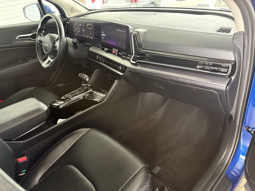 Certified 2025 Kia Sportage SX FWD image 12