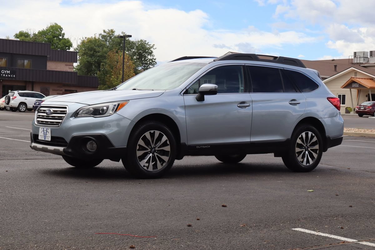 Used 2017 Subaru Outback 3.6R Limited AWD/4WD image 11