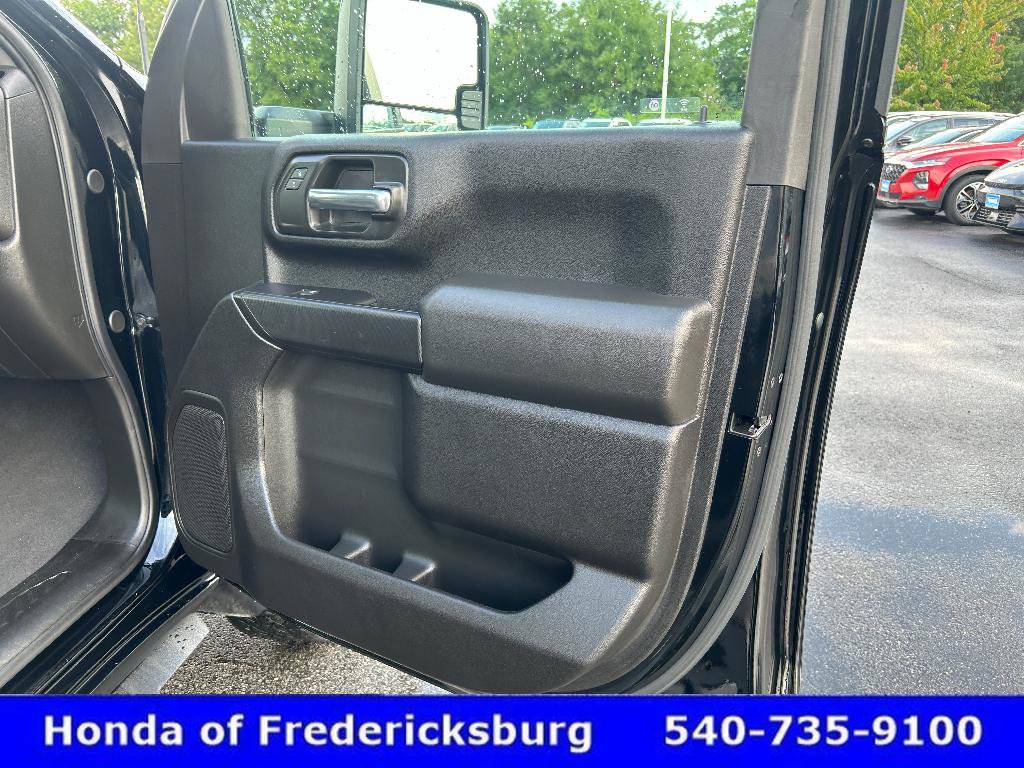 Used 2024 Chevrolet Silverado 2500 Custom w/ Custom Convenience Package AWD/4WD image 14