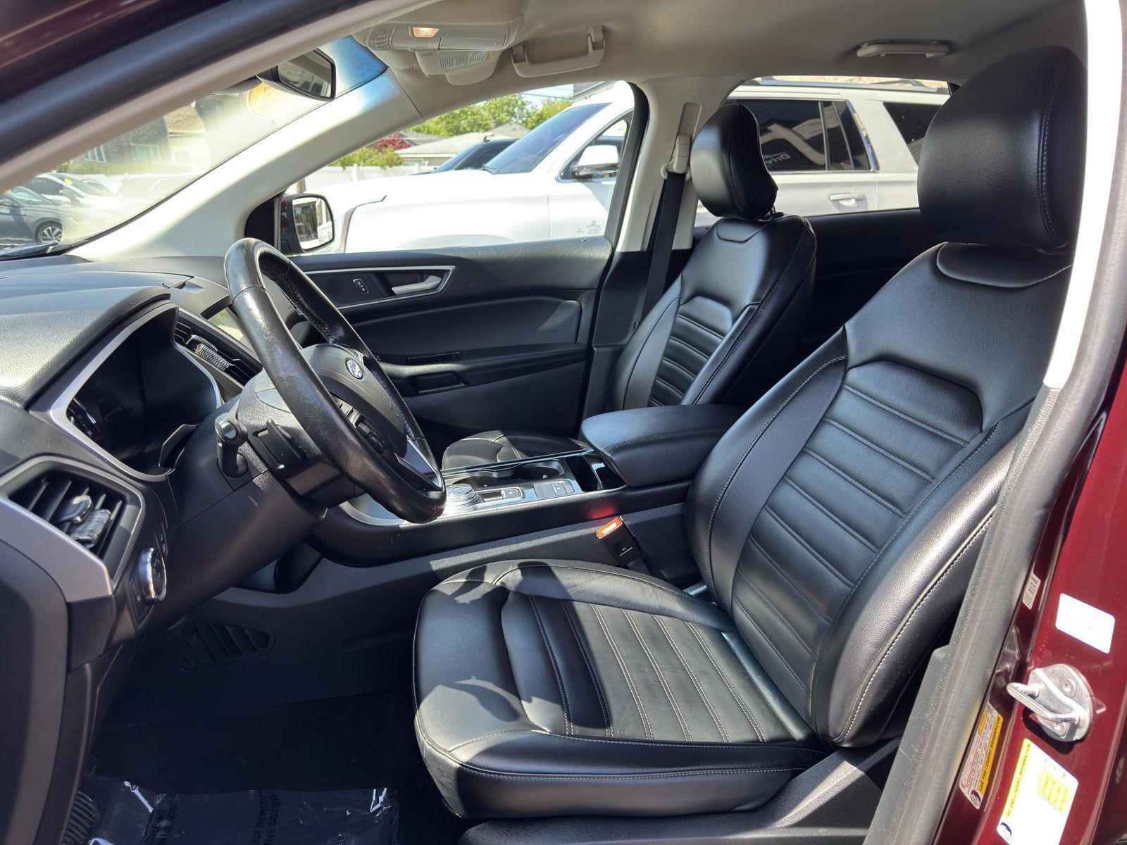 Used 2019 Ford Edge SEL w/ Equipment Group 201A AWD/4WD image 19