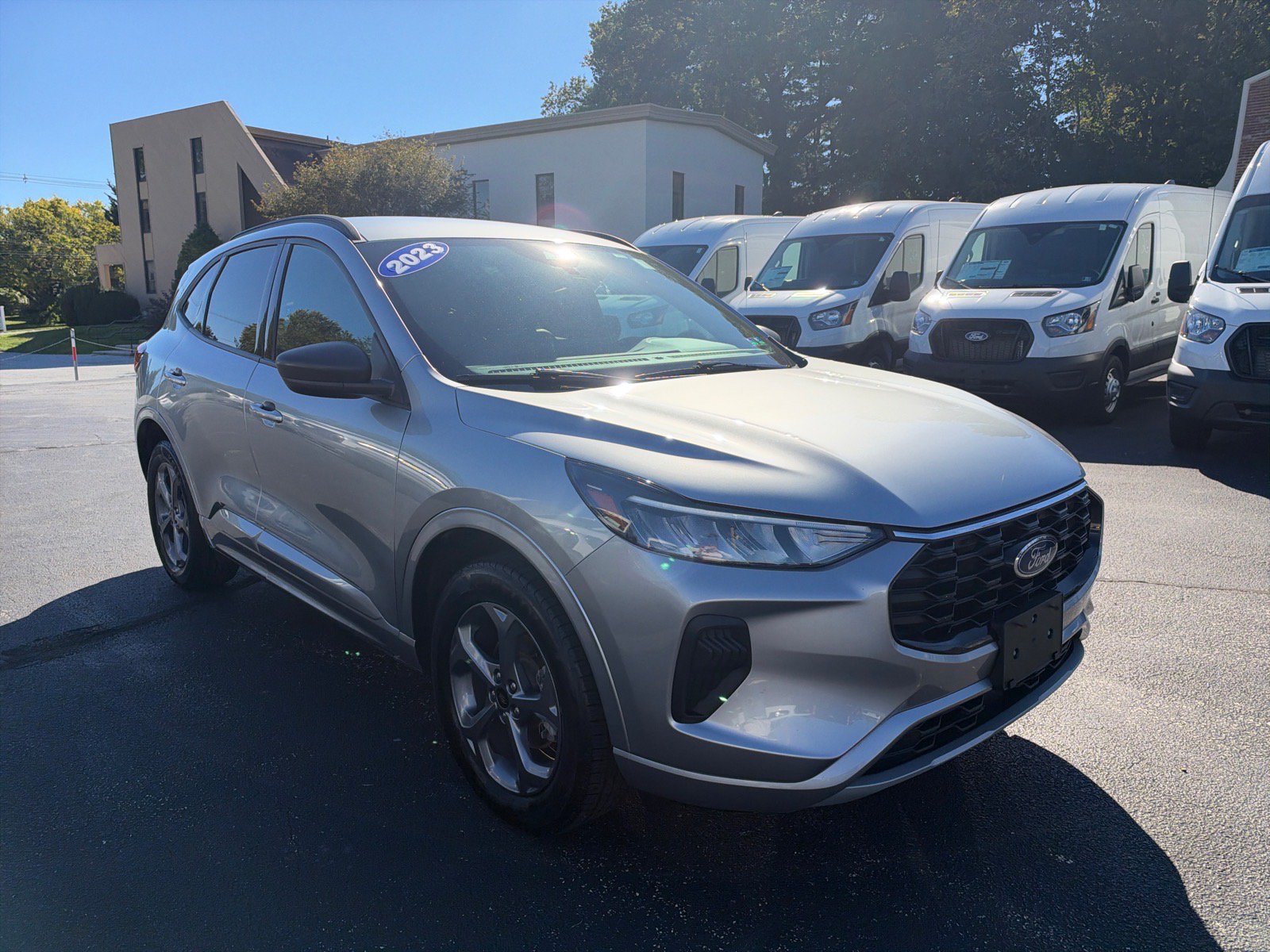 Certified 2023 Ford Escape ST-Line w/ Tech Pack #1 AWD/4WD image 3