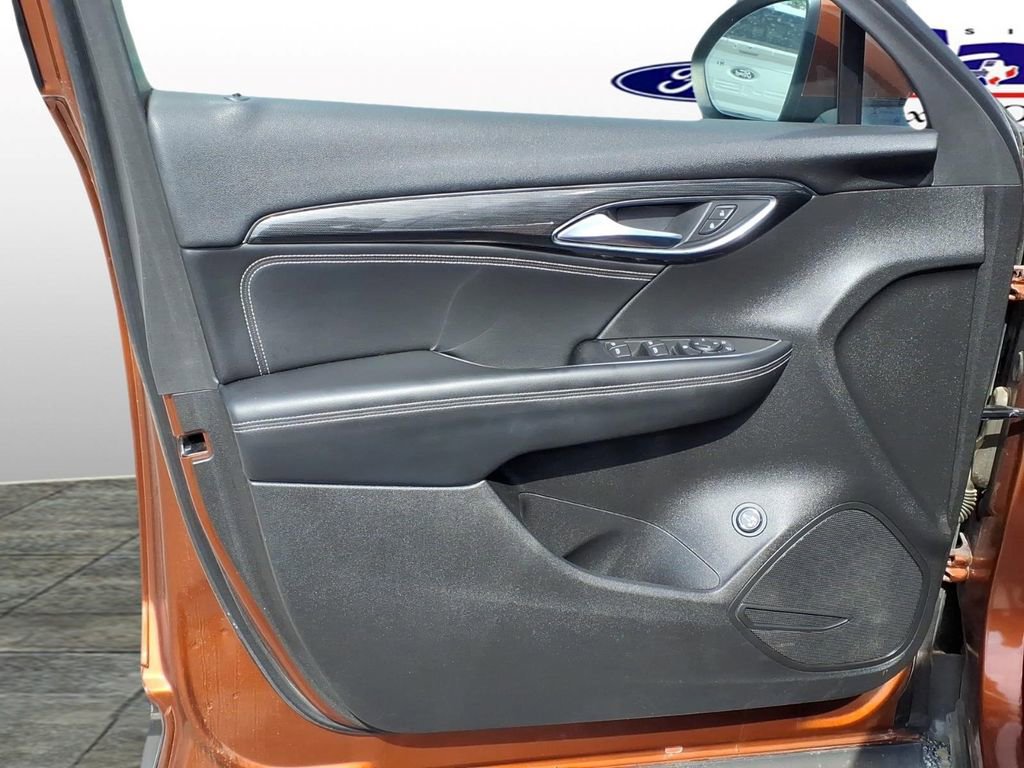 Used 2022 Buick Envision Preferred image 12