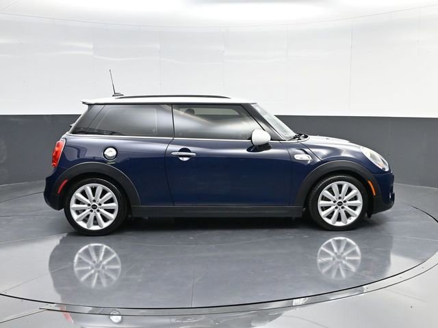 Used 2016 MINI Cooper S FWD image 2