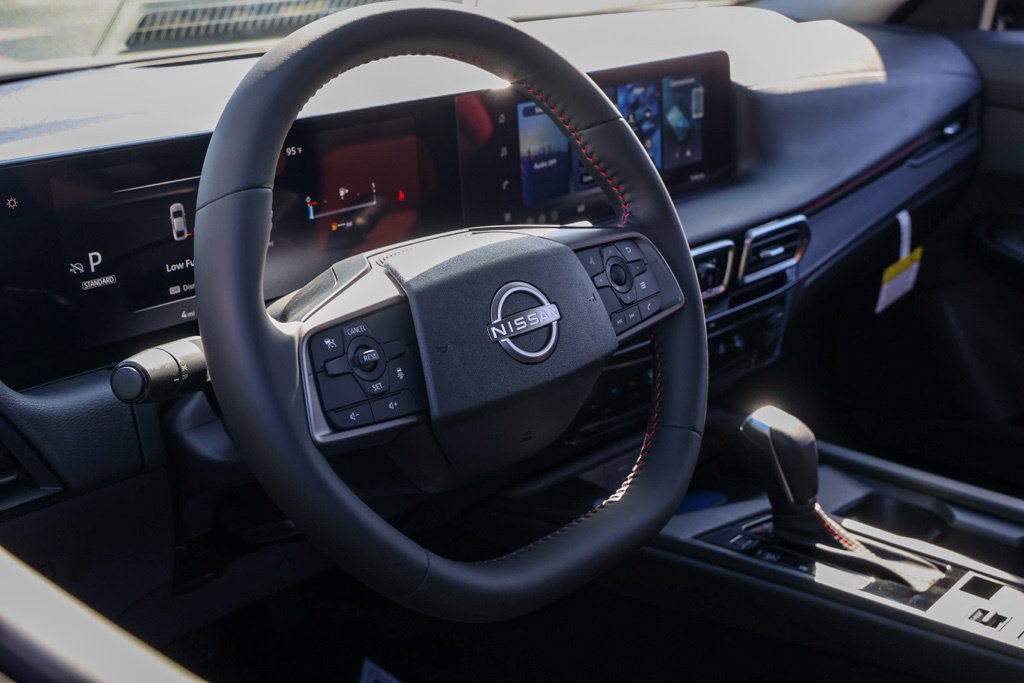 New 2027 Nissan Sentra SR FWD image 15