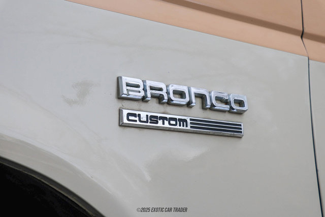 Used 1990 Ford Bronco Custom image 54