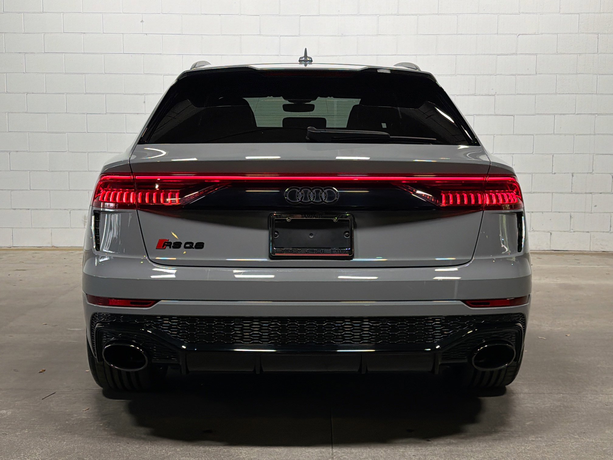 Used 2024 Audi RS Q8 image 8