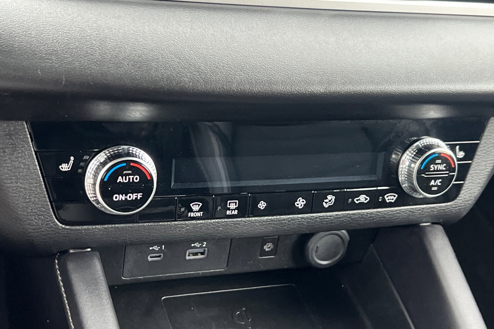 Used 2024 Mitsubishi Outlander SE image 22