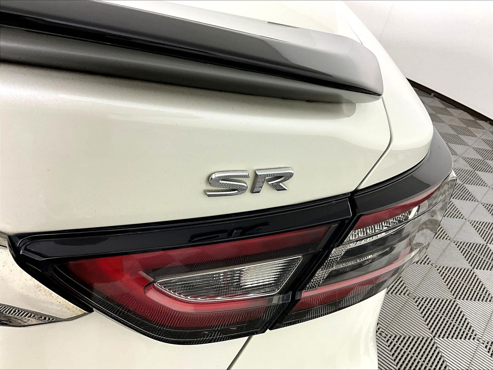 Used 2019 Nissan Maxima SR w/ Premium Package FWD image 24