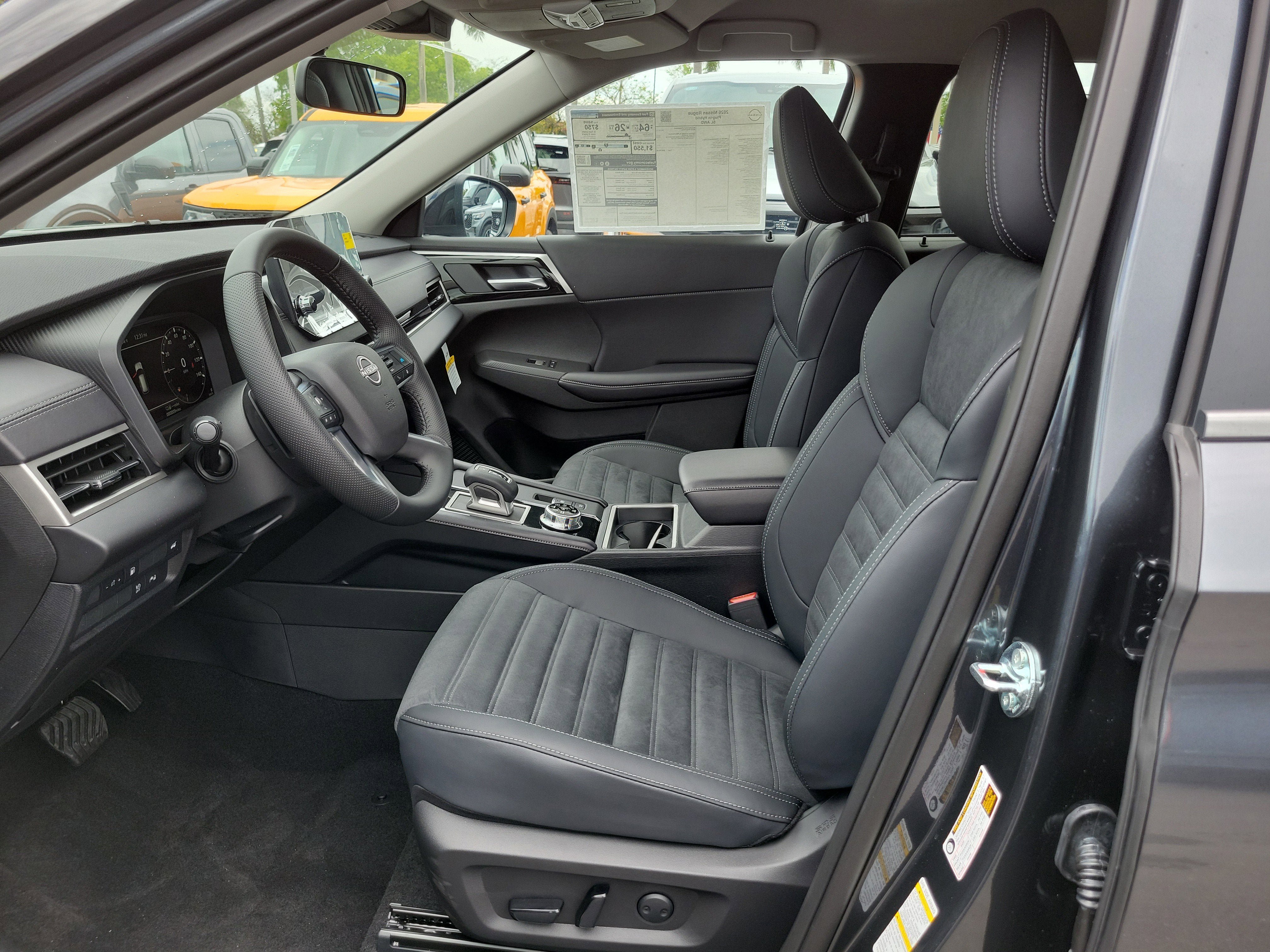 New 2026 Nissan Rogue SL AWD/4WD image 10