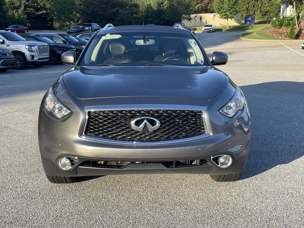 Used 2017 INFINITI QX70 AWD w/ Premium Package image 2