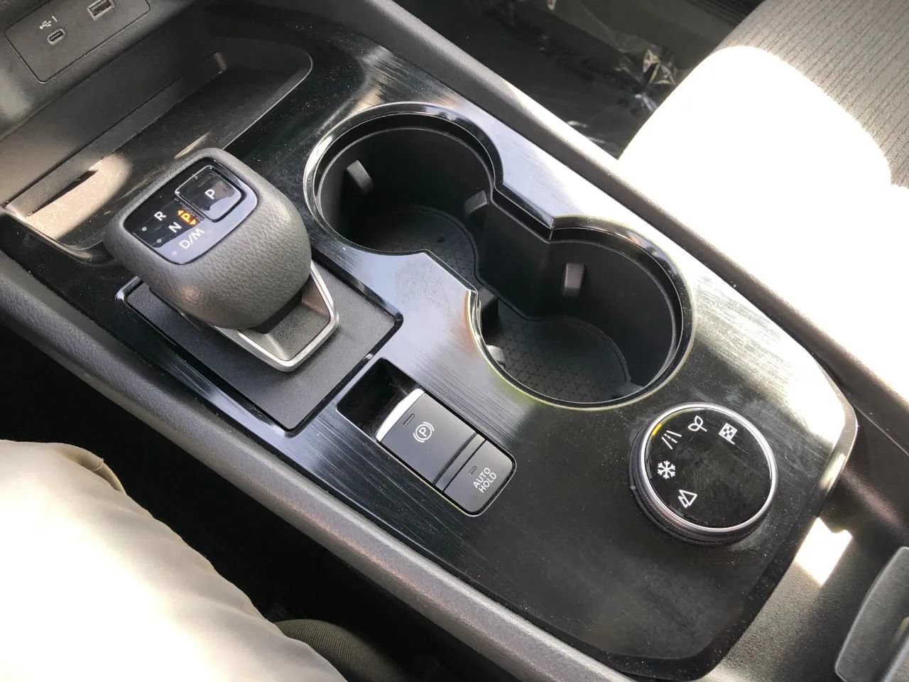 Used 2023 Nissan Rogue SV AWD/4WD image 25