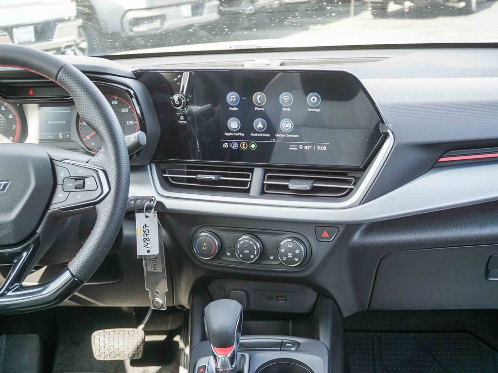New 2026 Chevrolet Trax RS w/ Sunroof Package FWD image 15