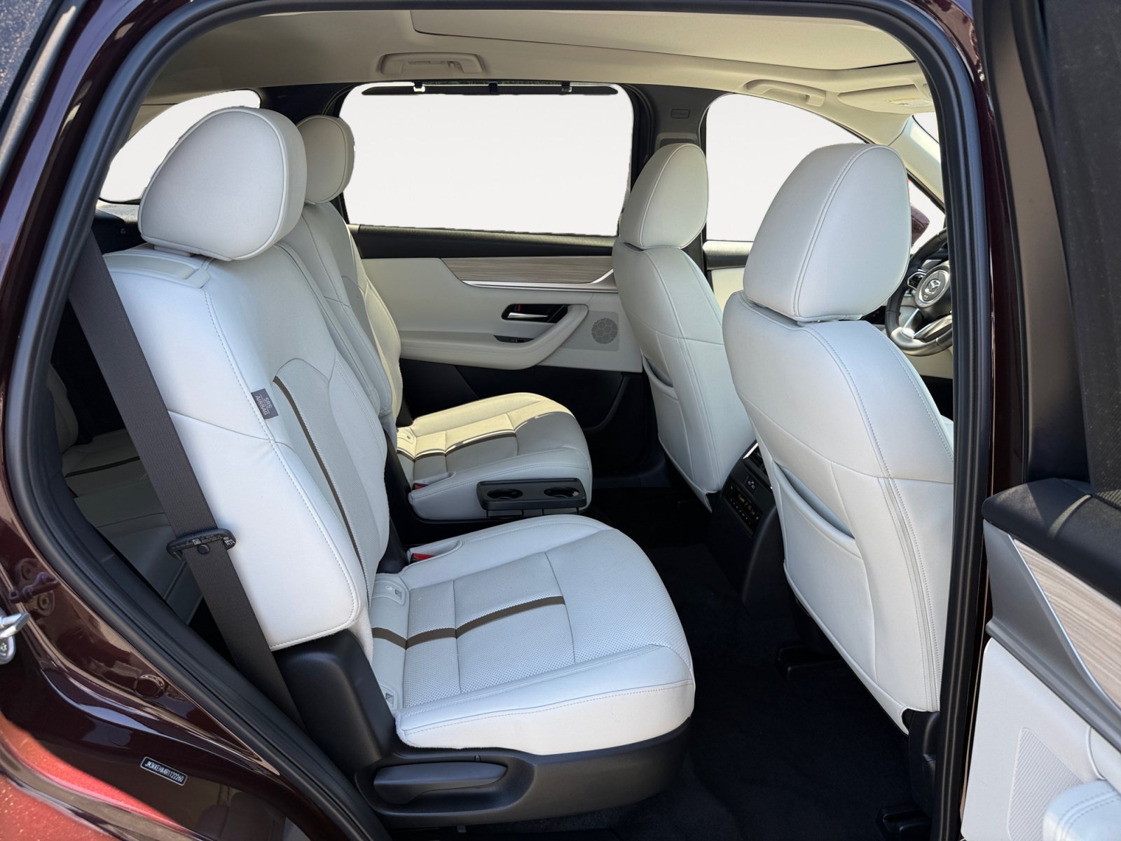Certified 2024 MAZDA CX-90 Plug-In Hybrid w/ Premium Plus AWD/4WD image 18