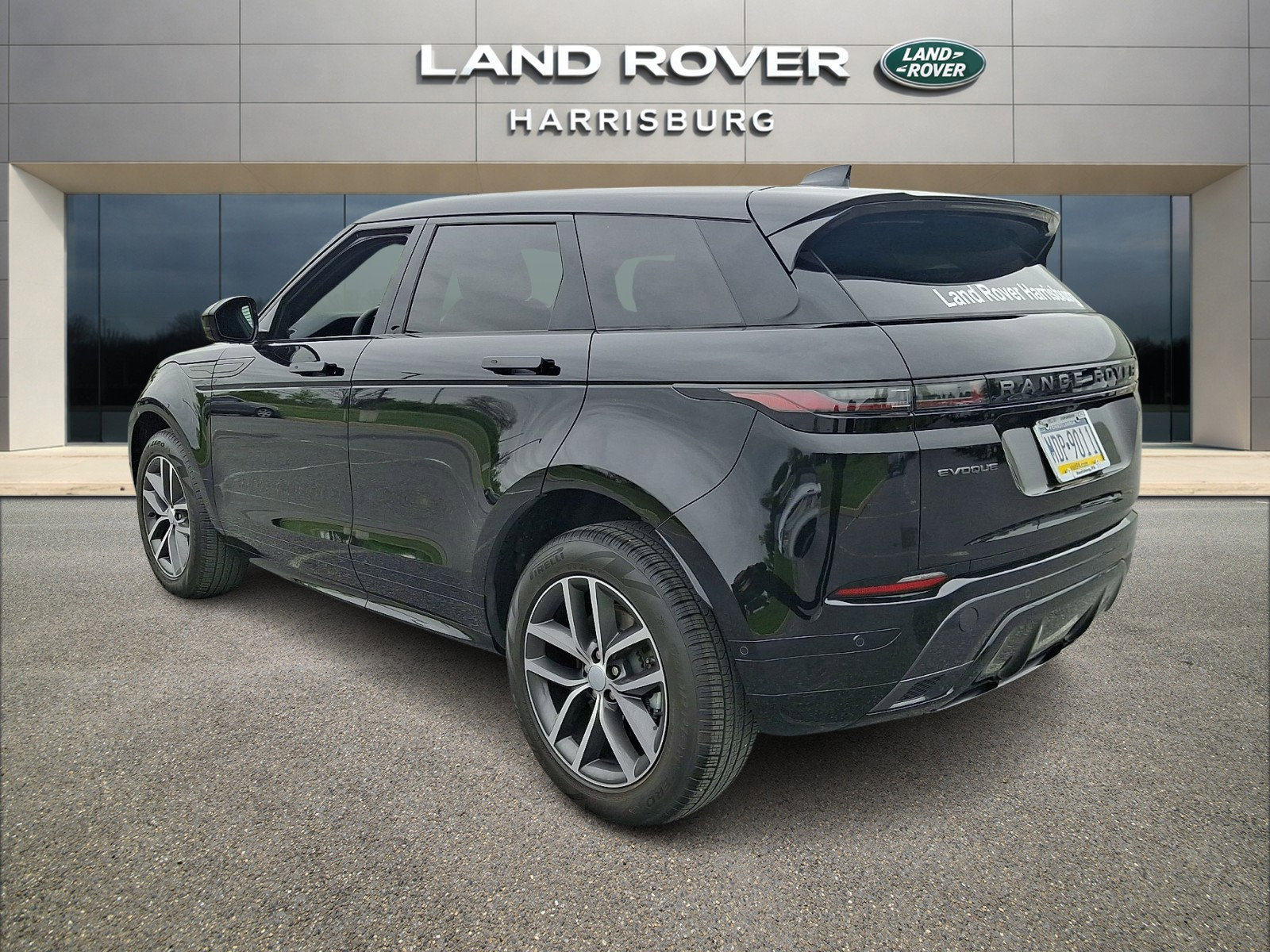 New 2026 Land Rover Range Rover Evoque Dynamic SE AWD/4WD image 2