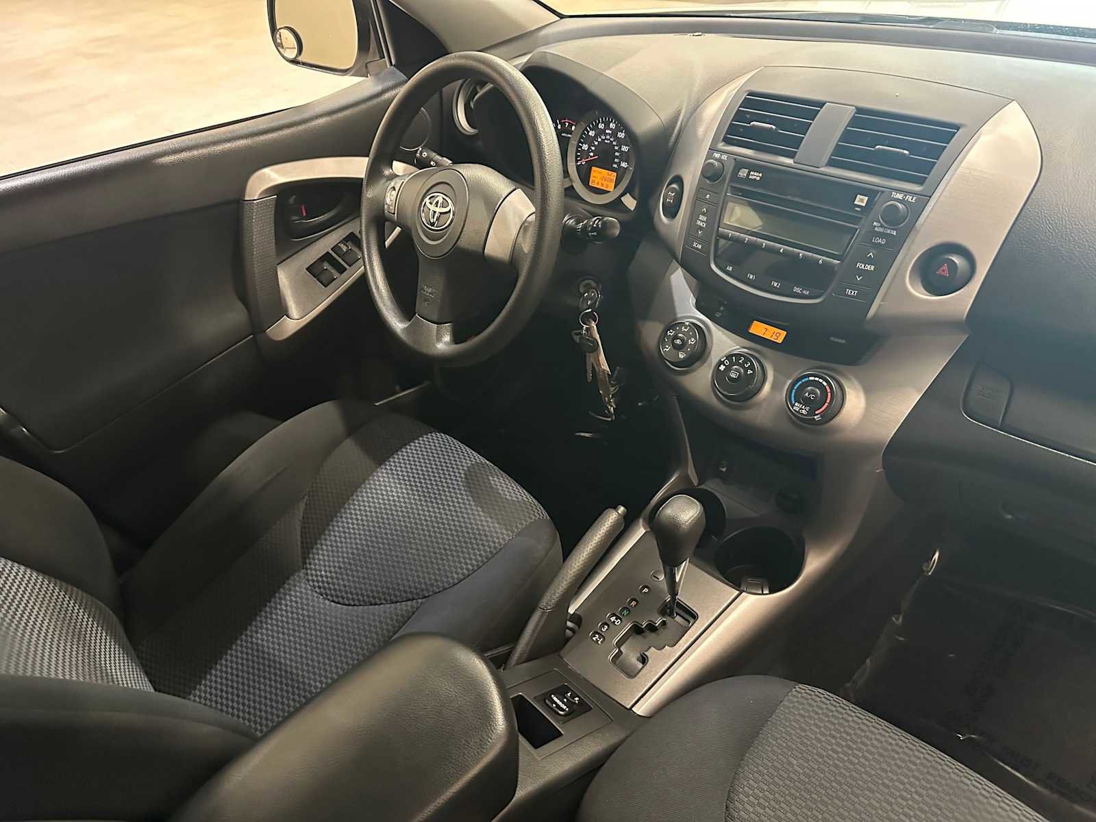 Used 2006 Toyota RAV4 Sport image 27