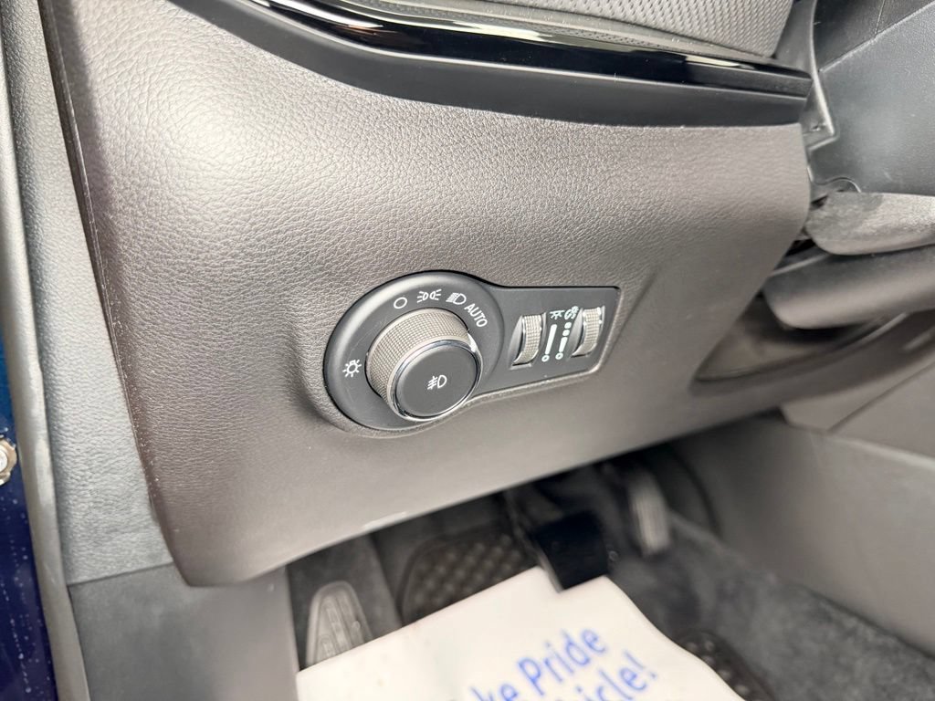 New 2026 Jeep Compass Trailhawk AWD/4WD image 17