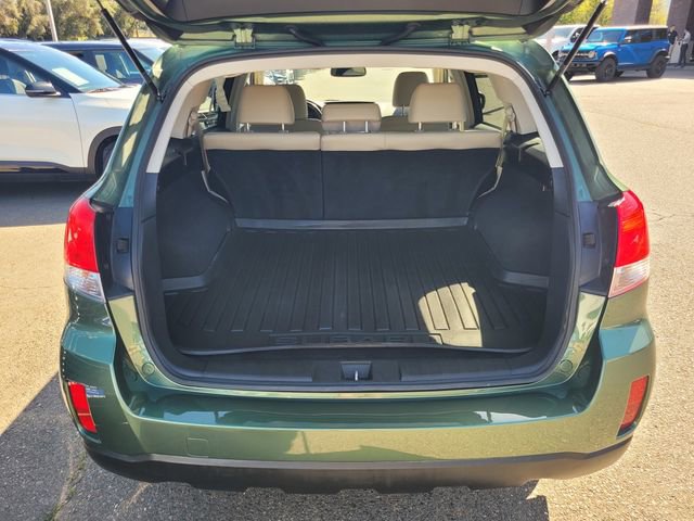 Used 2013 Subaru Outback 2.5i Limited w/ Moonroof Pkg AWD/4WD image 8