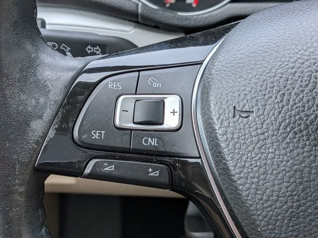 Used 2019 Volkswagen Passat 2.0T Wolfsburg FWD image 24