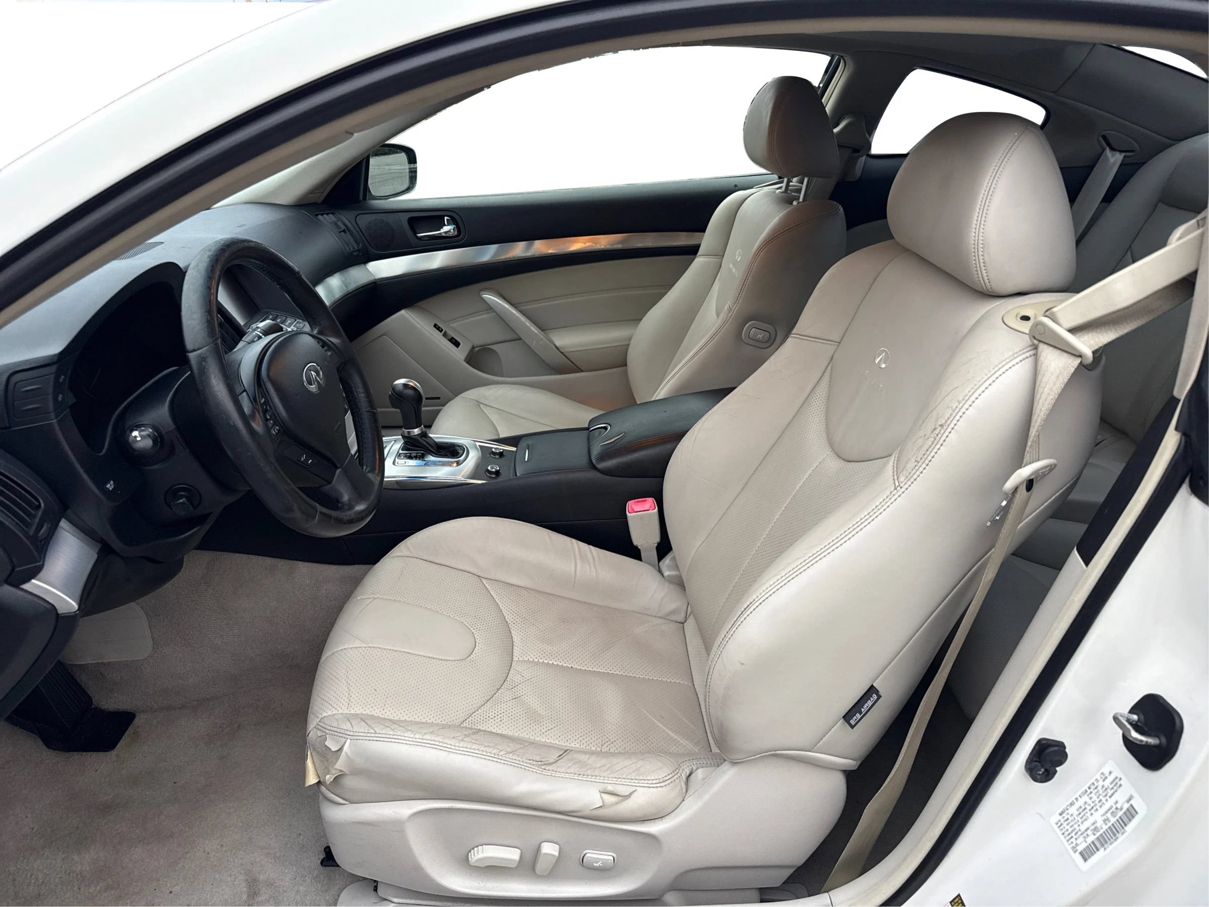 Used 2014 INFINITI Q60 Journey w/ Premium Package RWD image 9