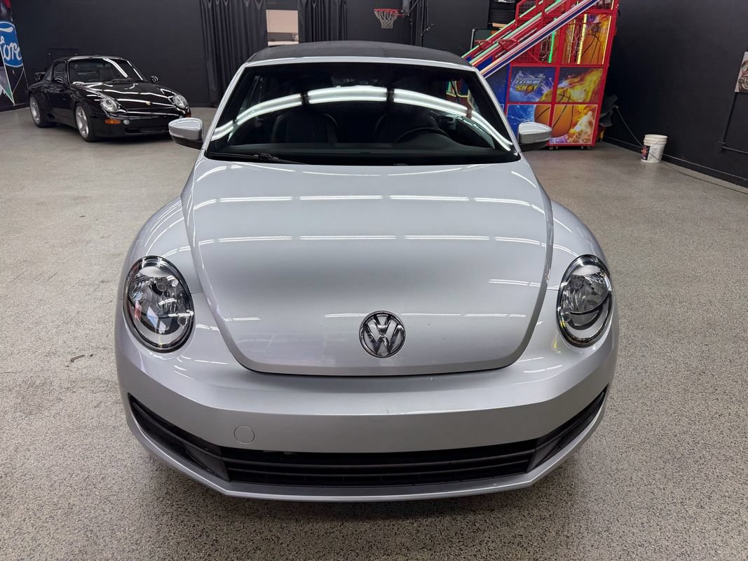 Used 2016 Volkswagen Beetle 1.8T SE FWD image 8