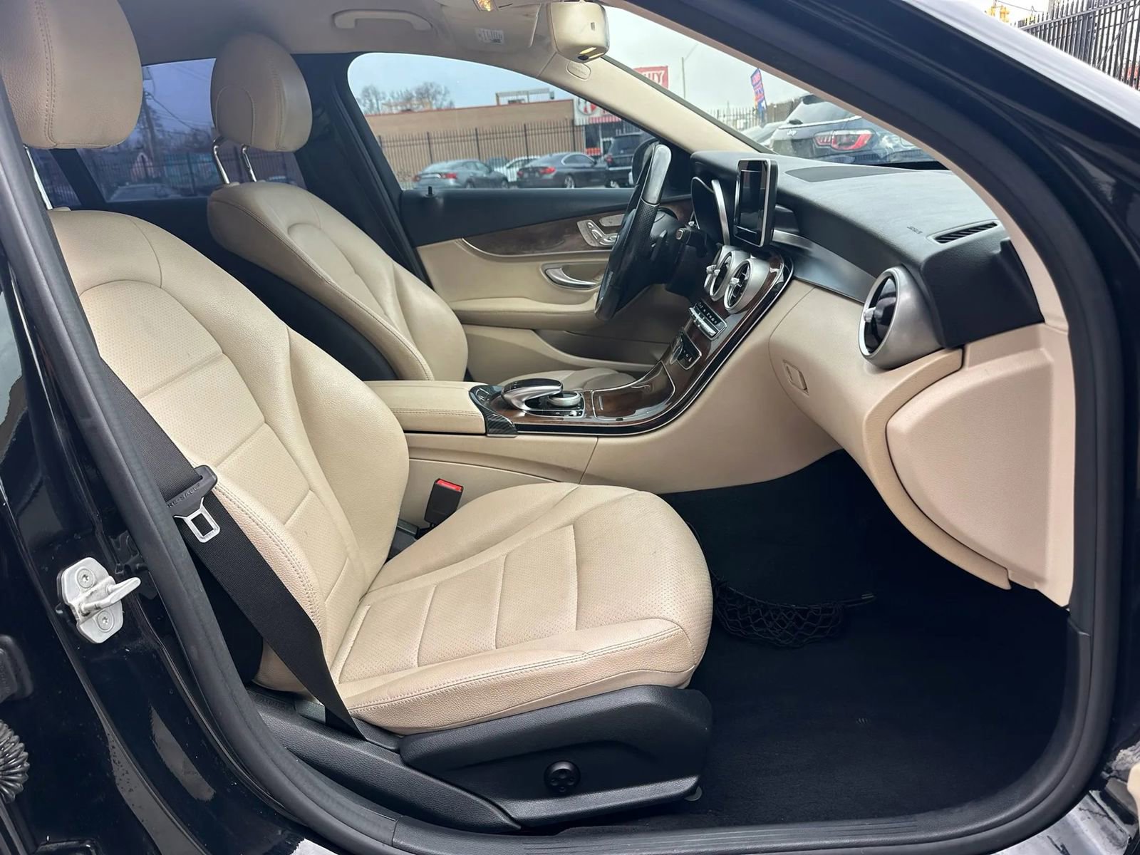 Used 2015 Mercedes-Benz C 300 C 300 4MATIC Sedan 4D image 14