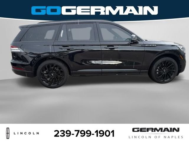 Used 2024 Lincoln Aviator Reserve w/ Jet Package AWD/4WD image 8