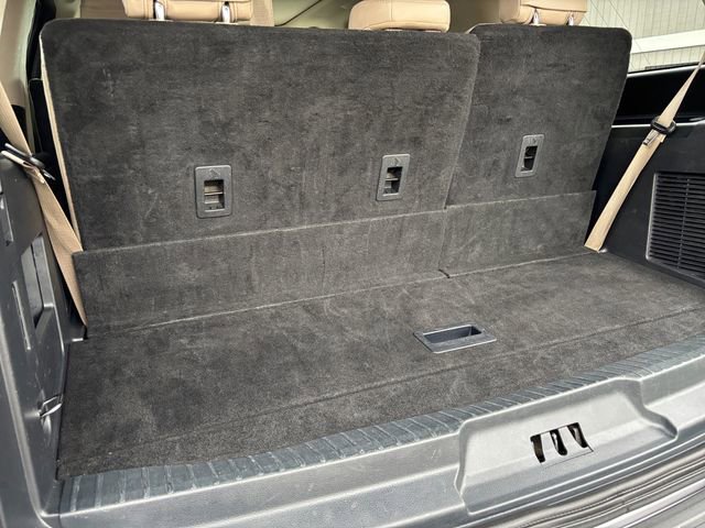 Used 2023 Ford Expedition Limited image 26