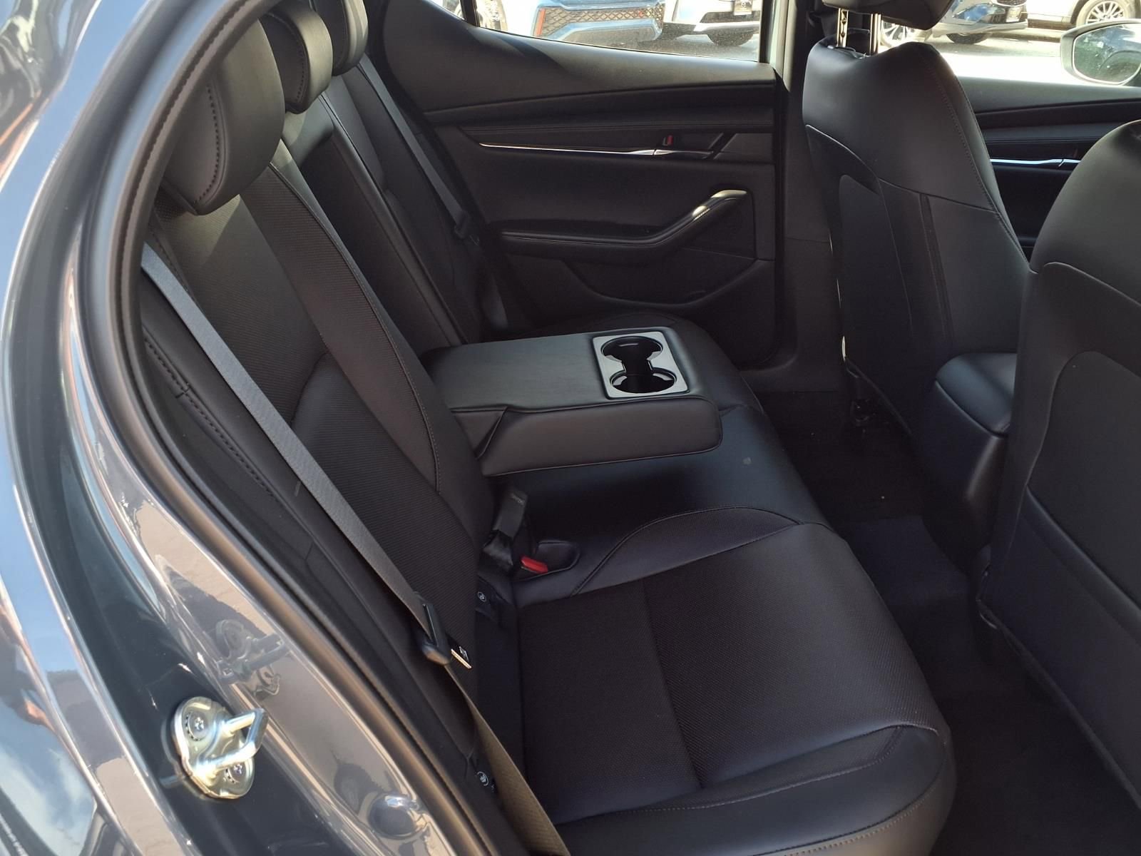 New 2026 MAZDA MAZDA3 2.5 S Hatchback w/ Premium Pkg FWD image 22