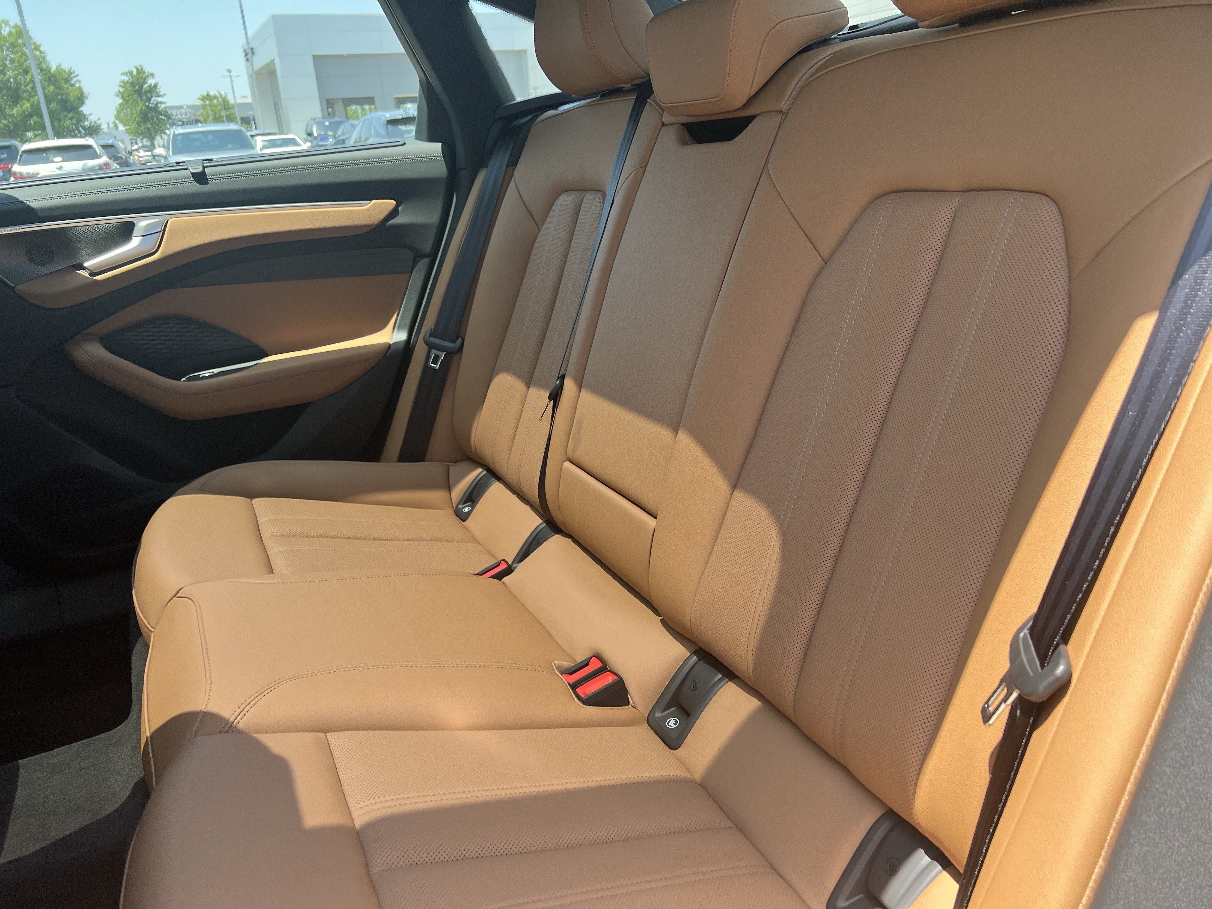 New 2026 Audi A6 Premium Plus AWD/4WD image 33